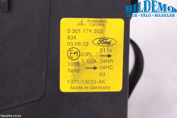 Ford MONDEO     01-06 Frontlykt Høyre
