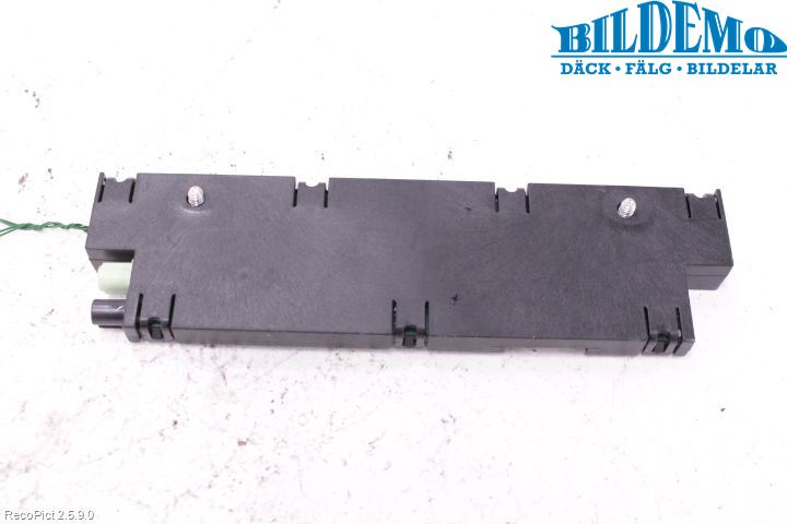 BMW 5 F10/F11/F18 09-17 Stereo Antenneforsterker