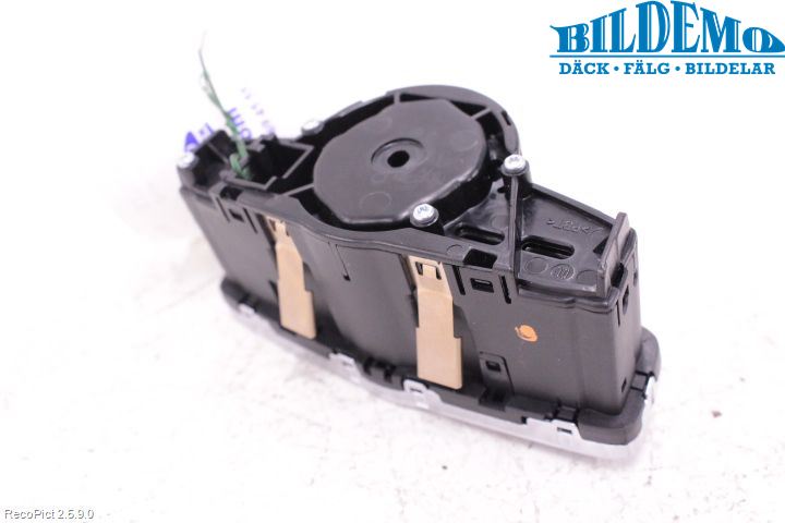 Mercedes-Benz MB E-KLASS (W213) 16-23 Bryter Hovedlys