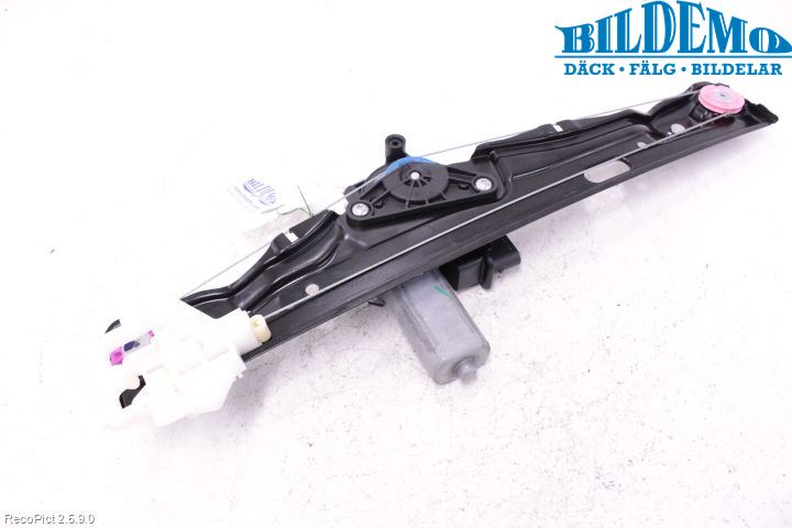 BMW X1 F48 15-22 Vindusheis El Komp