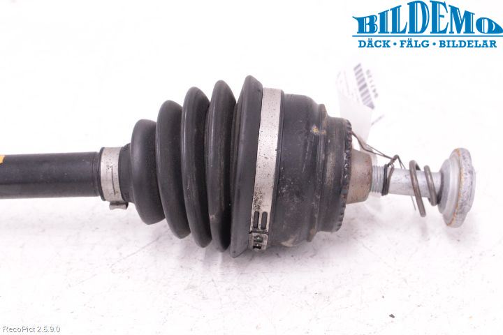 BMW X3 F25 10-17 Drivaksel Foran Kompl Venstre