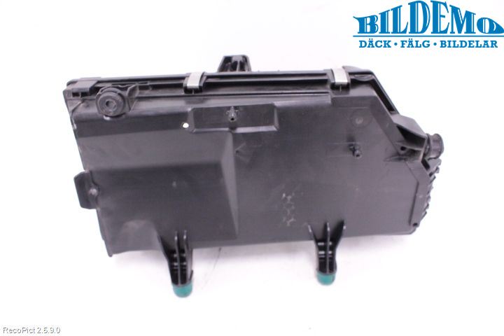 Mercedes-Benz MB E-KLASS (W213) 16-23 Luftfilter Boks