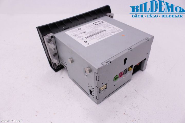 Mercedes-Benz MB E-KLASS (W212) 09-16 Stereo Radio Med Cd