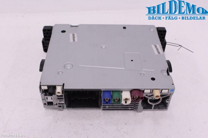BMW 5 F10/F11/F18 09-17 Stereo Radio Med Cd
