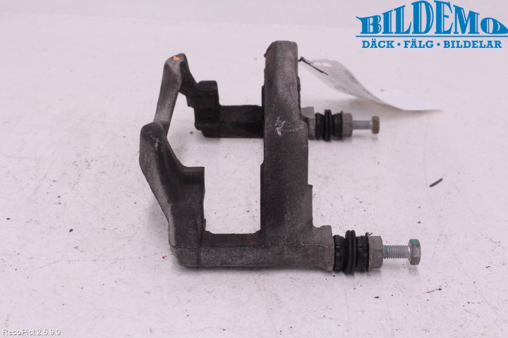 Mercedes-Benz MB A-KLASS (W176) 13-18 Bremsecaliper Feste Holder