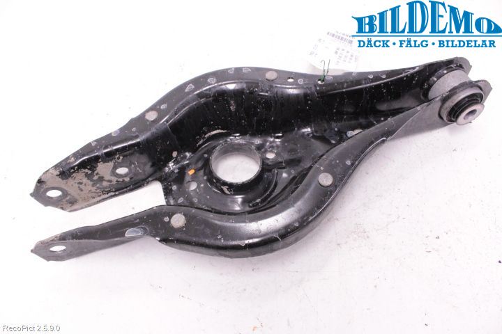 BMW 3 F30/F31/F80 12-19 Bærearm Bak Høyre