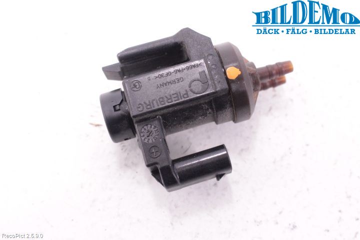 BMW 5 F10/F11/F18 09-17 Vacuumventil
