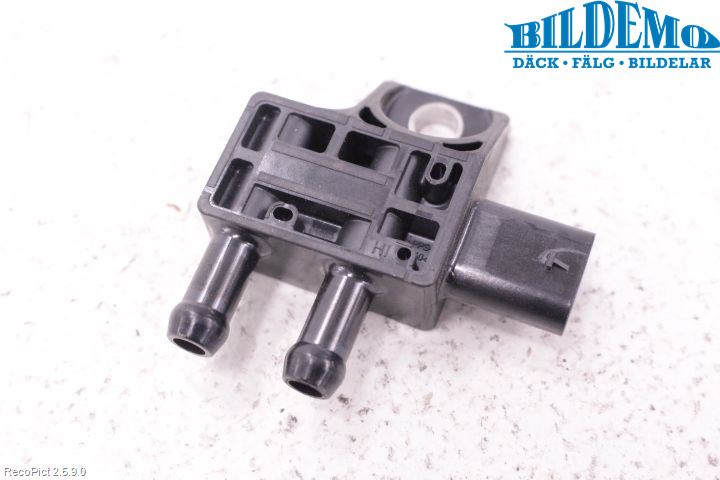BMW 3 F30/F31/F80 12-19 Sensor Temp-Trykk Avgass