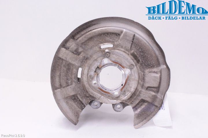 BMW 5 F10/F11/F18 09-17 Spindel Vb