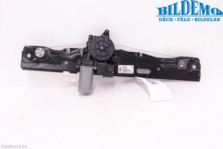 BMW X1 F48 15-22 Vindusheis El Komp