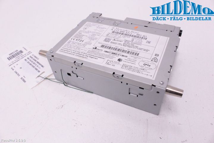Mercedes-Benz MB E-KLASS (W213) 16-23 Stereo Radio Med Cd
