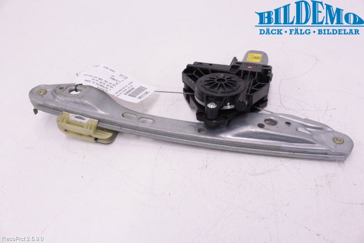 Volvo XC70 14-16 Vindusheis El Komp