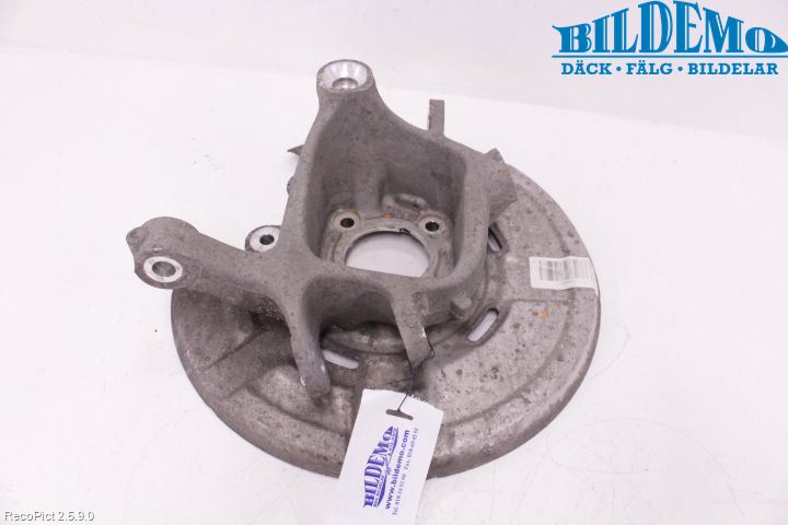 BMW 5 F10/F11/F18 09-17 Spindel Vb