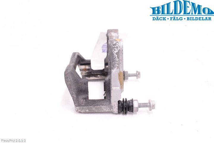 Mercedes-Benz MB CLA-KLASS (C117/X117) 13-19 Bremsecaliper Feste Holder