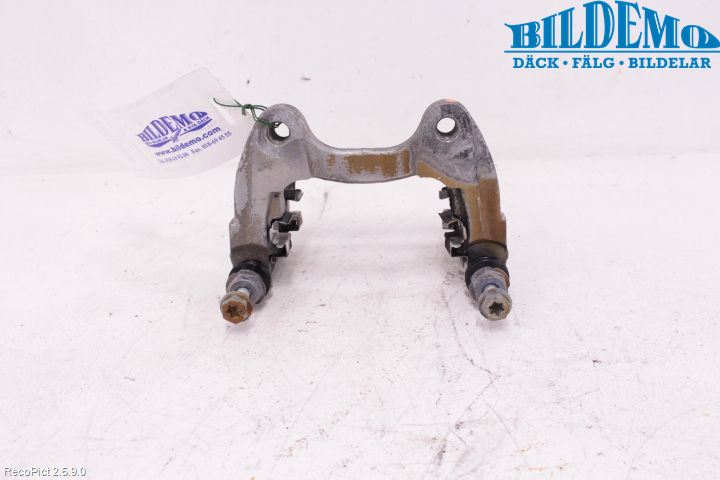 Mercedes-Benz MB CLA-KLASS (C117/X117) 13-19 Bremsecaliper Feste Holder