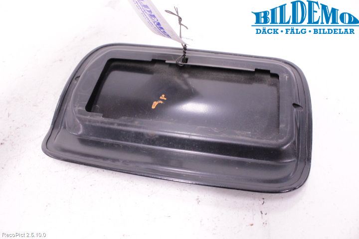 BMW X6 E71/E72   08-14 Drivstoff Tankluke