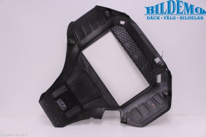 BMW X6 E71/E72   08-14 Motor Deksel Over Motor