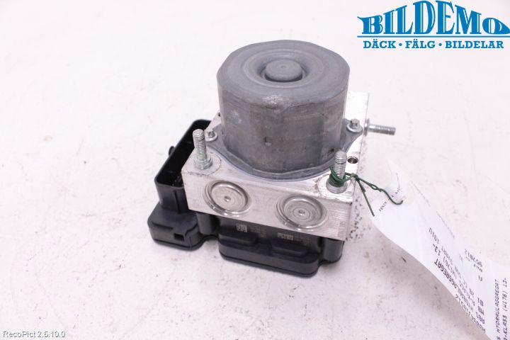 Mercedes-Benz MB A-KLASS (W176) 13-18 Abs Hydraulikkaggregat