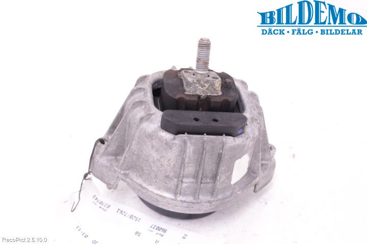 BMW 1 E87/81 5D/3D 03-11 Motor Feste Gummi