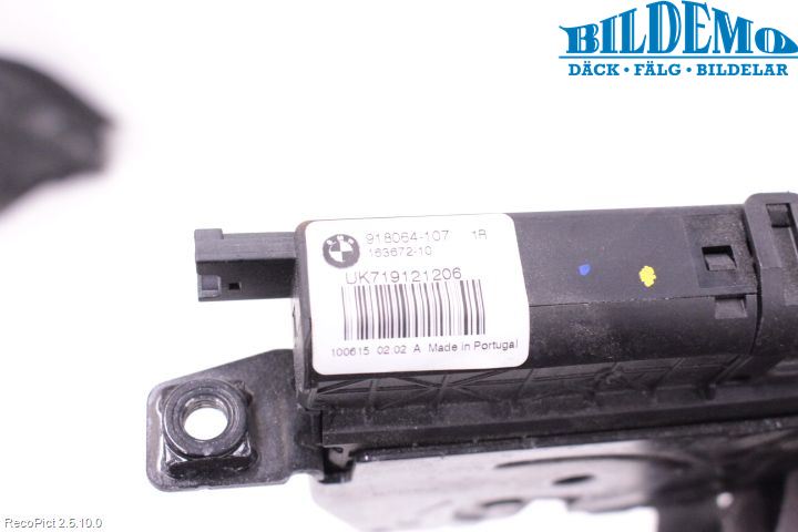 BMW 4 F32/F33/F82/F83 13-20 Bakluke-Lokk Låsekasse