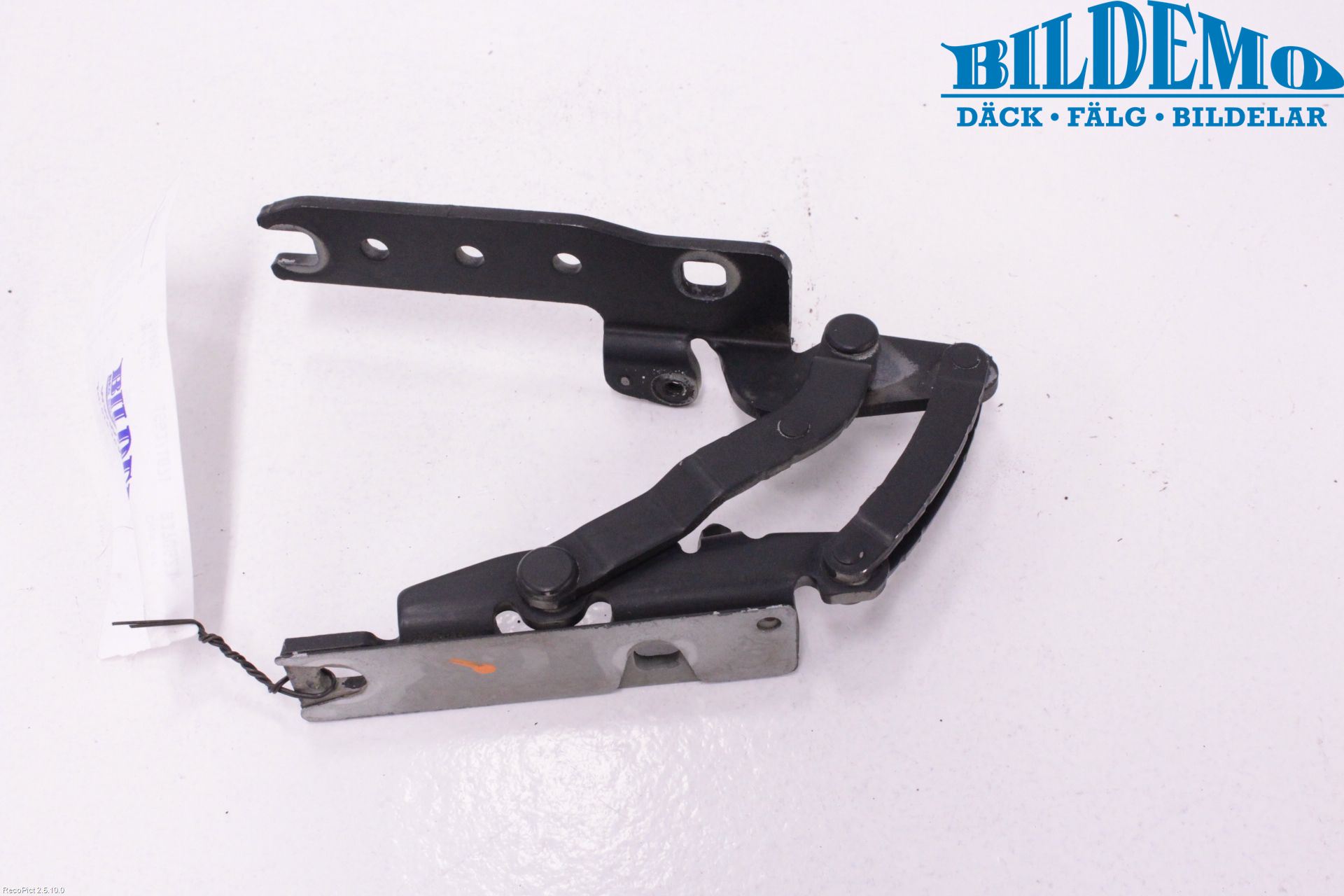 BMW 7 E65/66    00-08 Panser Hengsel - Hengsler