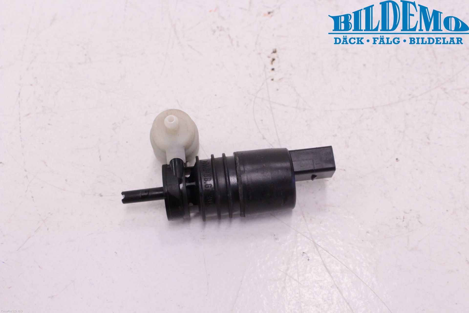 Mercedes-Benz MB CLS (C218/X218) 11-17 Spylerpumpe Frontrute