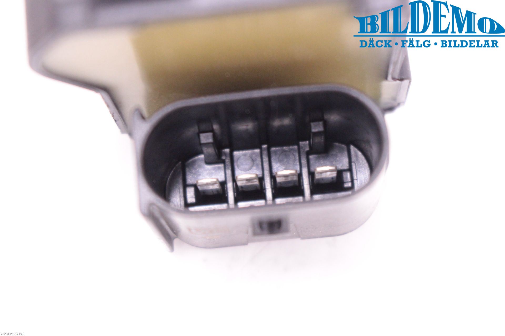 Mercedes-Benz MB E-KLASS (W212) 09-16 Coil