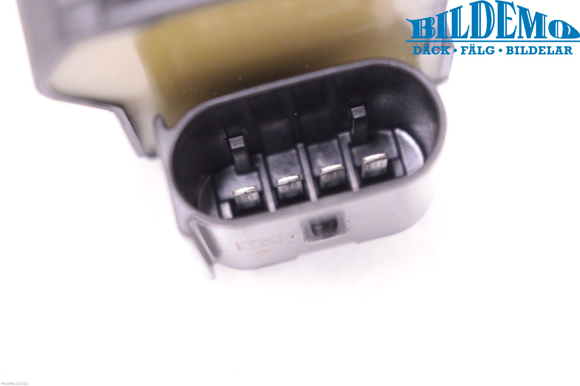 Mercedes-Benz MB E-KLASS (W212) 09-16 Coil