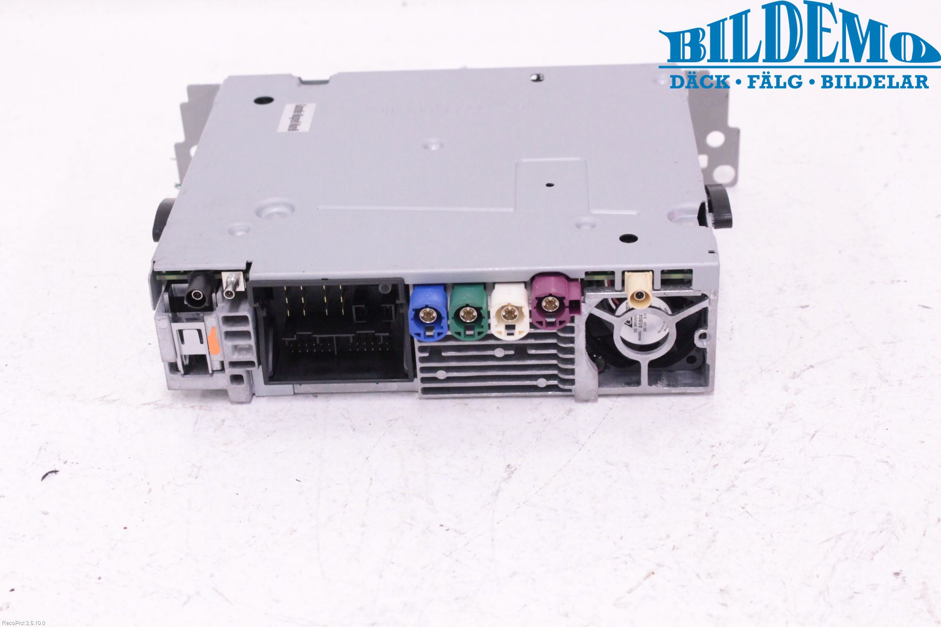 BMW 2 F45 Active Tourer 14-21 Stereo Radio Med Cd