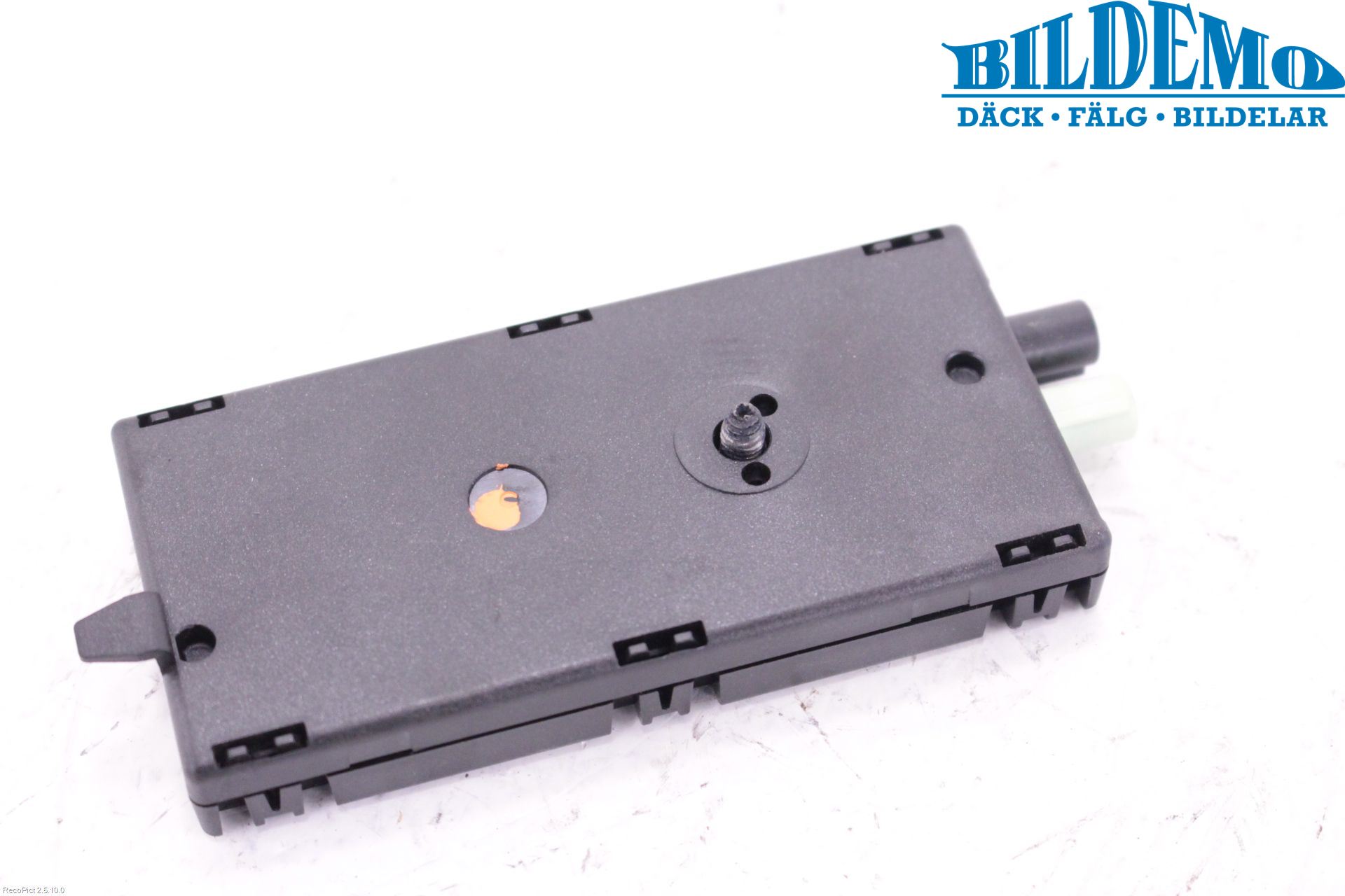 BMW 2 F45 Active Tourer 14-21 Stereo Antenneforsterker