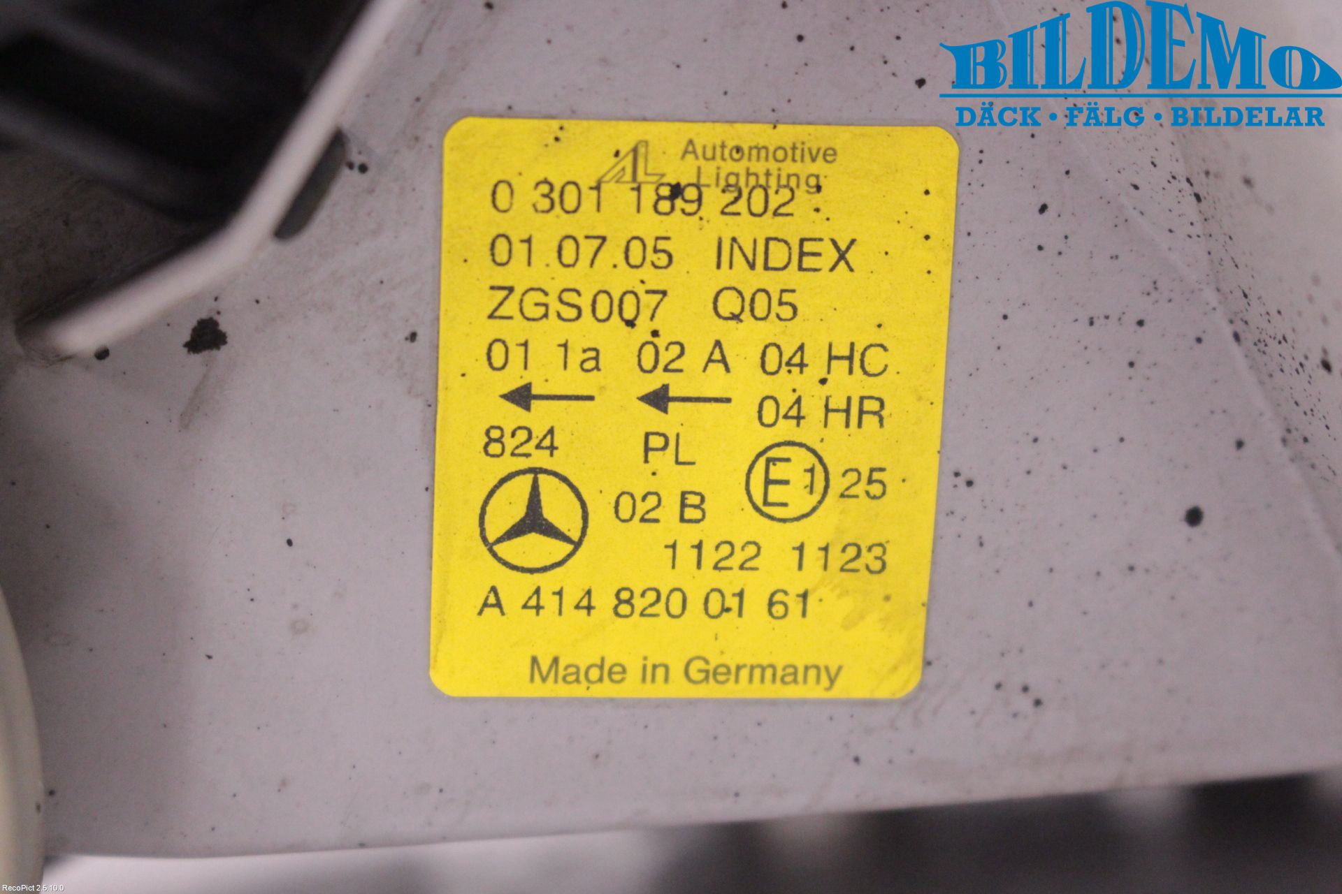 Mercedes-Benz MB VANEO (W414) Frontlykt Høyre