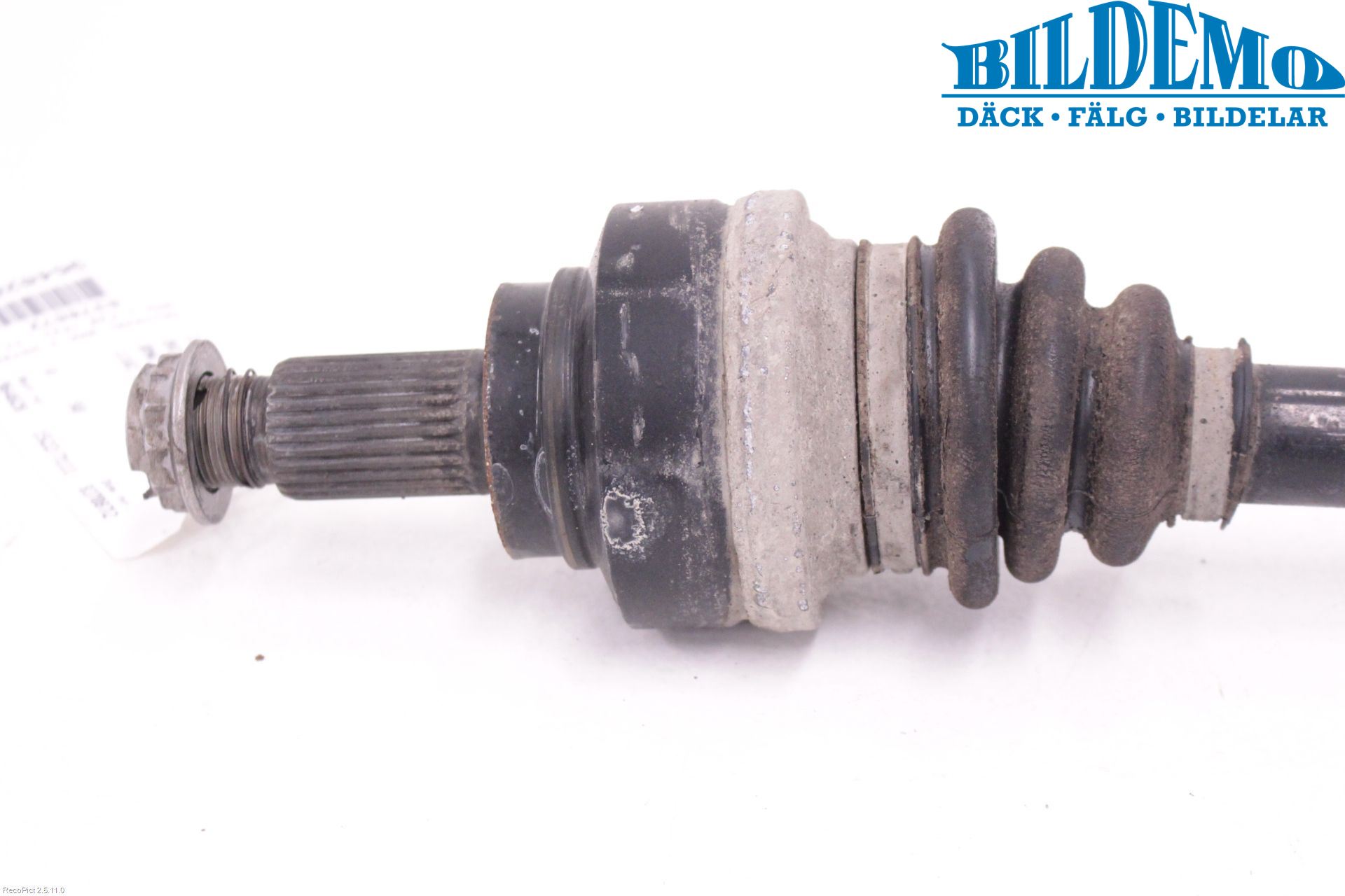 BMW 1 F20/F21 11-19 Drivaksel Bak Kompl Venstre