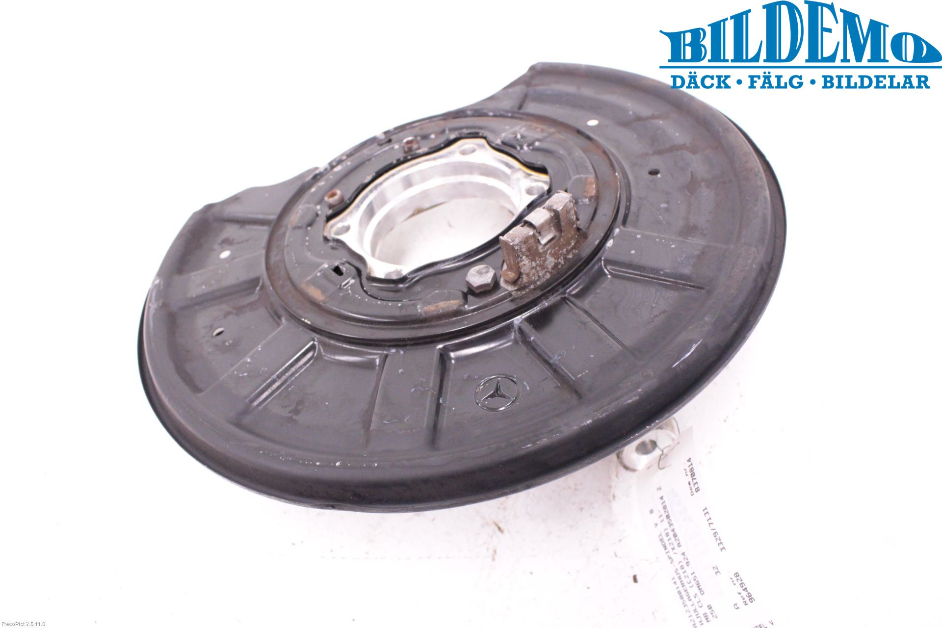 Mercedes-Benz MB CLS (C218/X218) 11-17 Spindel Vb