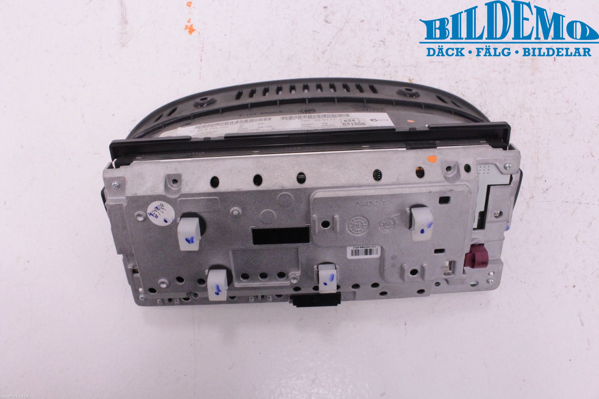 BMW 3 E90/91 SED/TOU 05-12 Instr Skjerm Dvd-Gps-Ac-Tlf