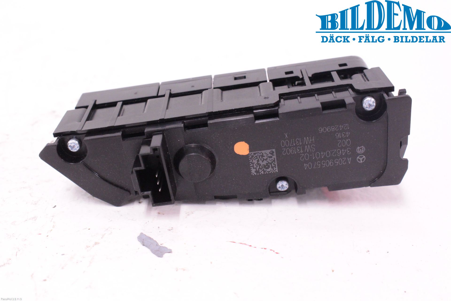 Mercedes-Benz MB C-KLASS (W205) 14-21 Bryter Multifunksjon
