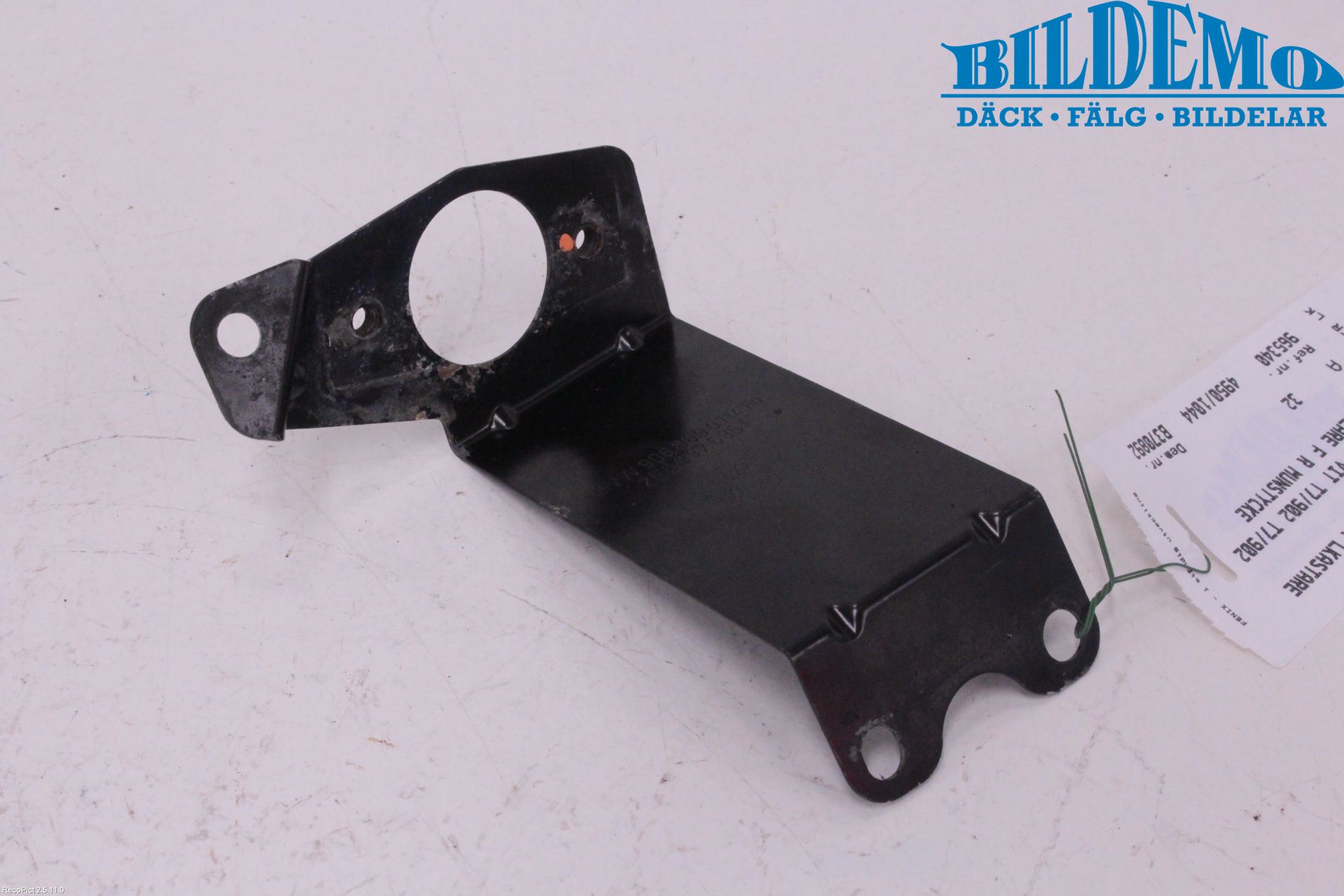 Volkswagen VW CRAFTER 06-16 Spylerdyse Frontlykter
