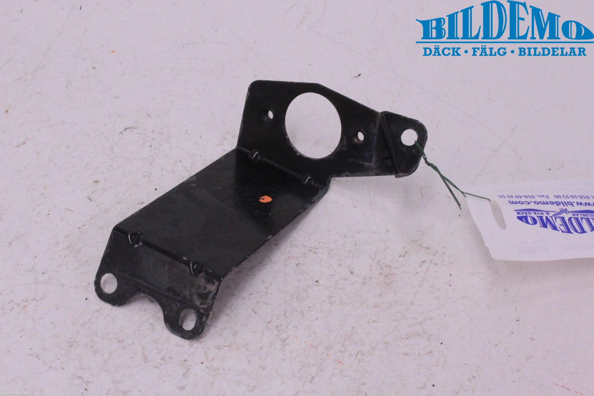 Volkswagen VW CRAFTER 06-16 Spylerdyse Frontlykter