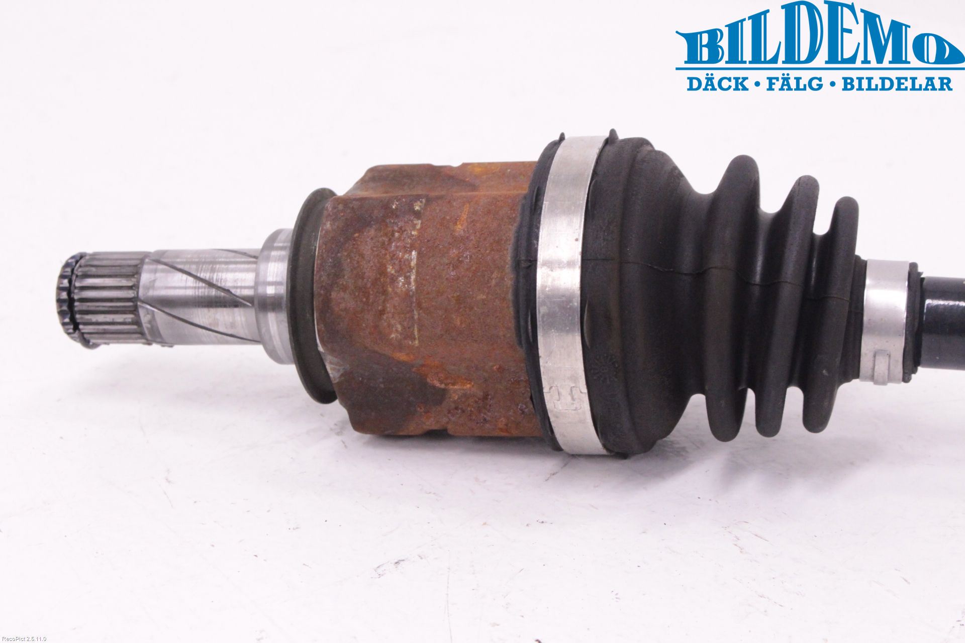 Opel CORSA D 07-14 Drivaksel Foran Kompl Høyre