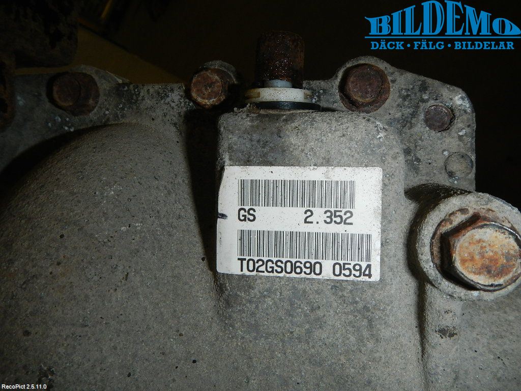 Mitsubishi OUTLANDER 07-12 Bakaksel Kardang Bak -Diff