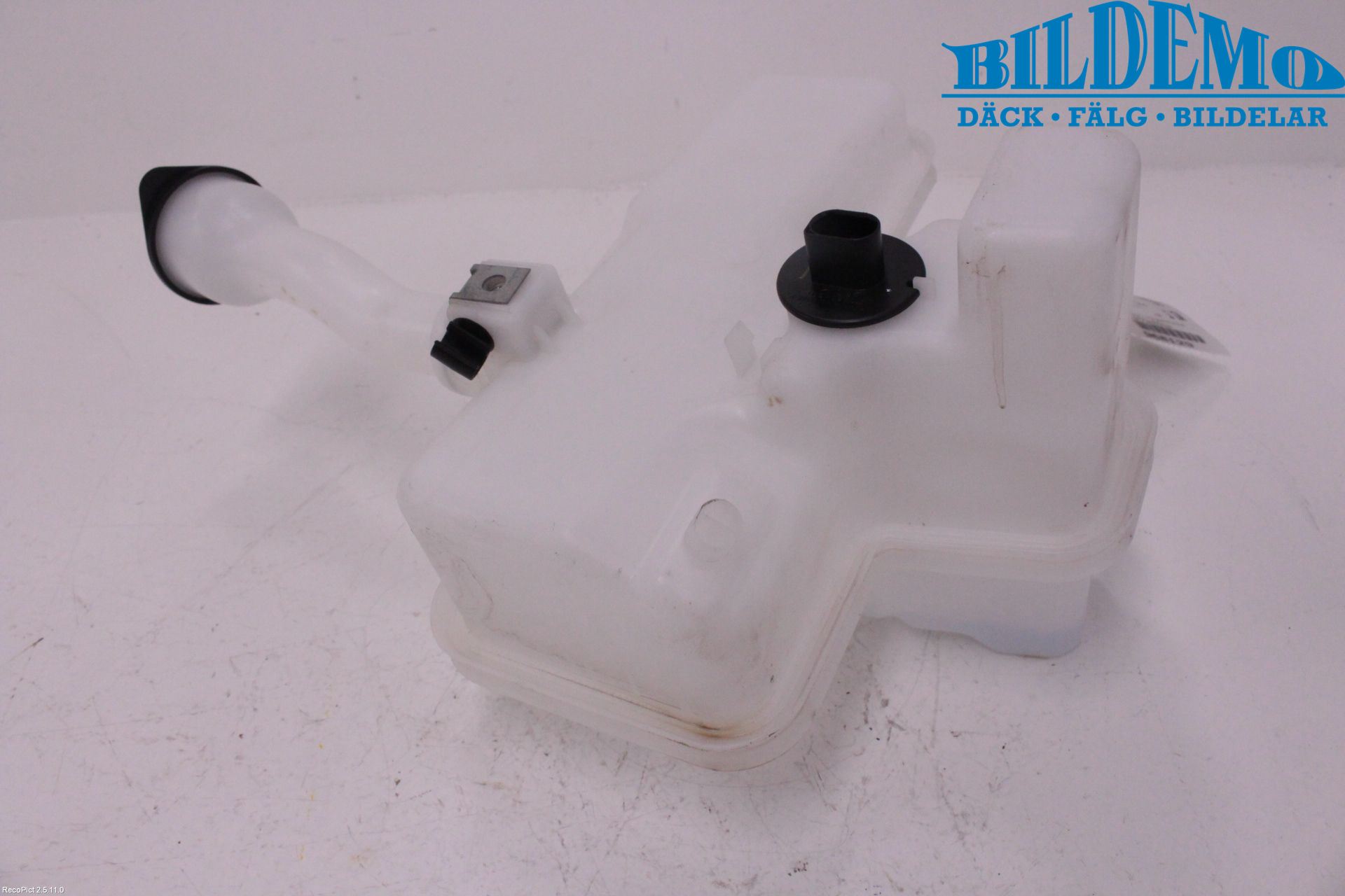 BMW i3 I01 13-22 Spylerbeholder Frontrute