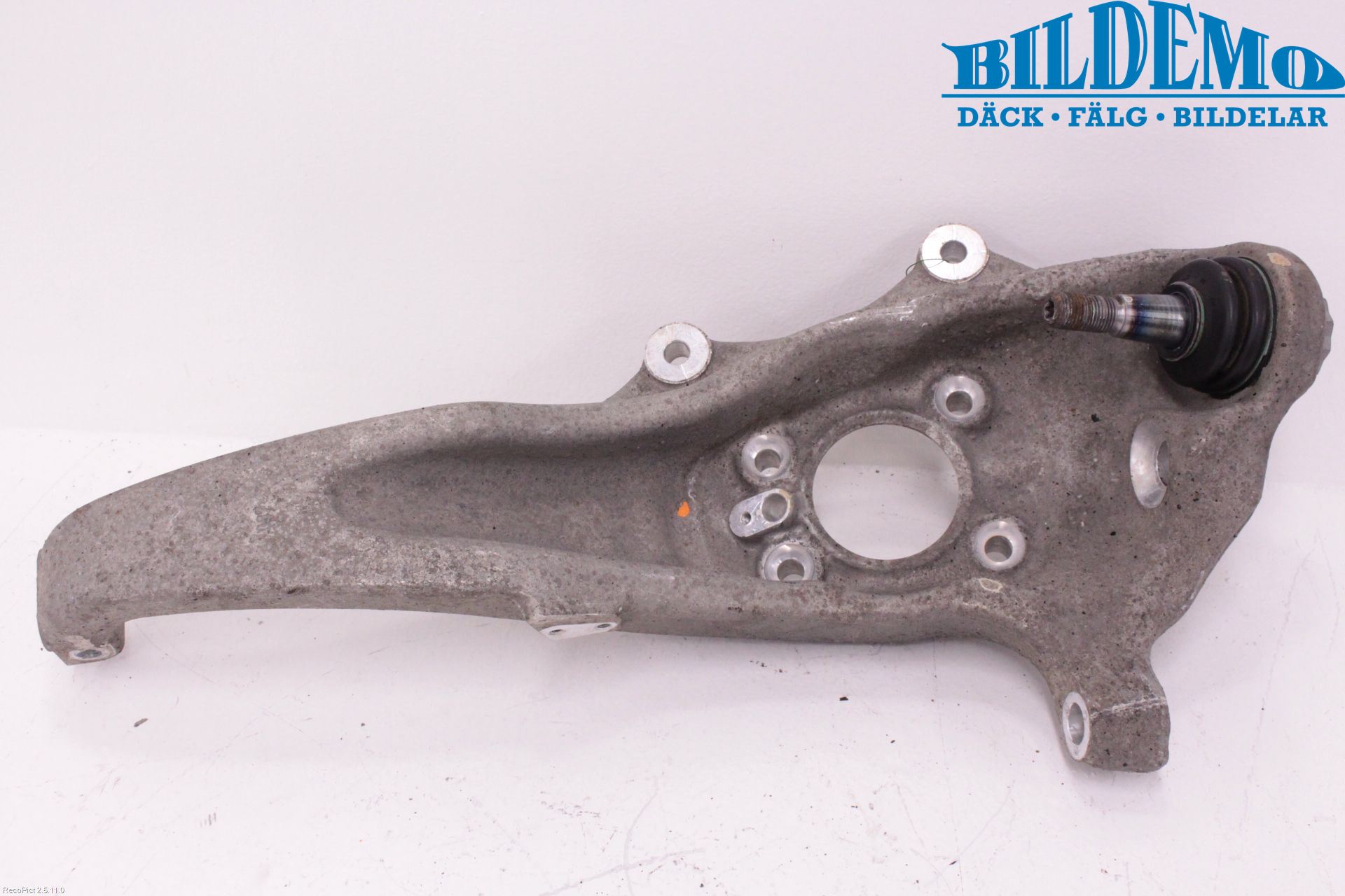 BMW 5 F10/F11/F18 09-17 Spindel Hf