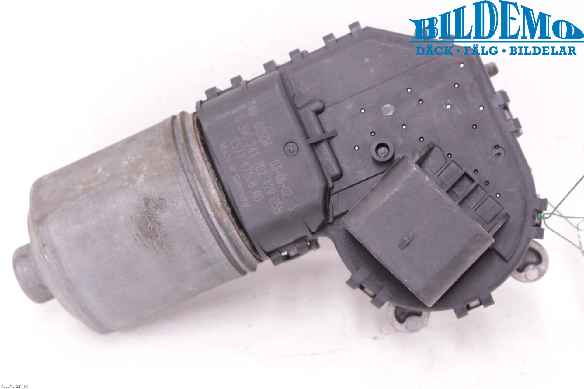 Ford MONDEO     01-06 Viskermotor Frontrute