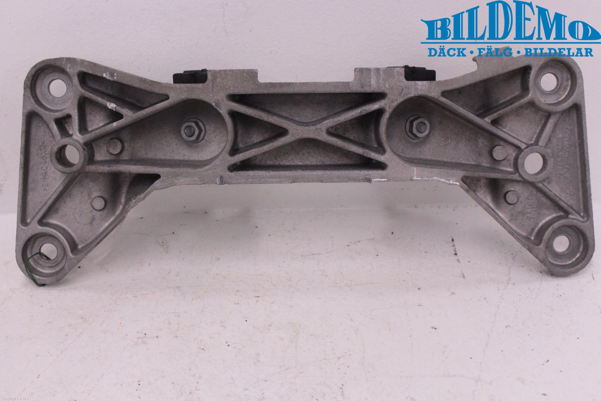 BMW 1 F20/F21 11-19 Gearkasse Bjelke - Travers