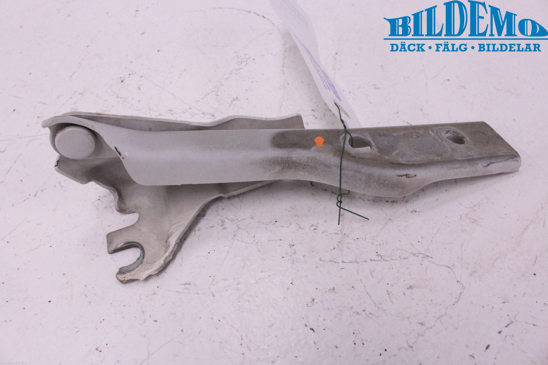 Volkswagen VW POLO 10-17 Panser Hengsel - Hengsler
