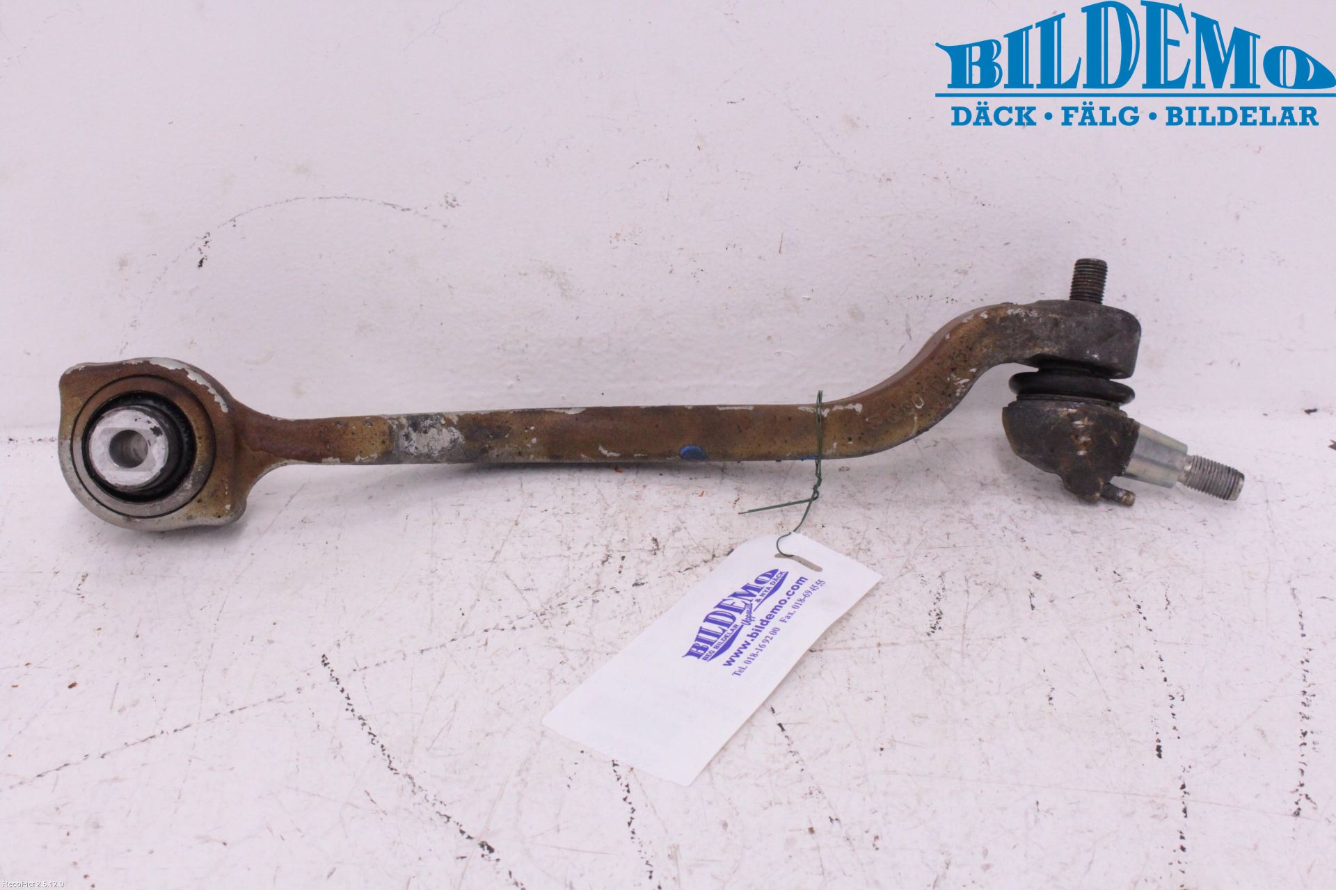 Mercedes-Benz MB CLS (C218/X218) 11-17 Bærearm Foran Venstre Nedre