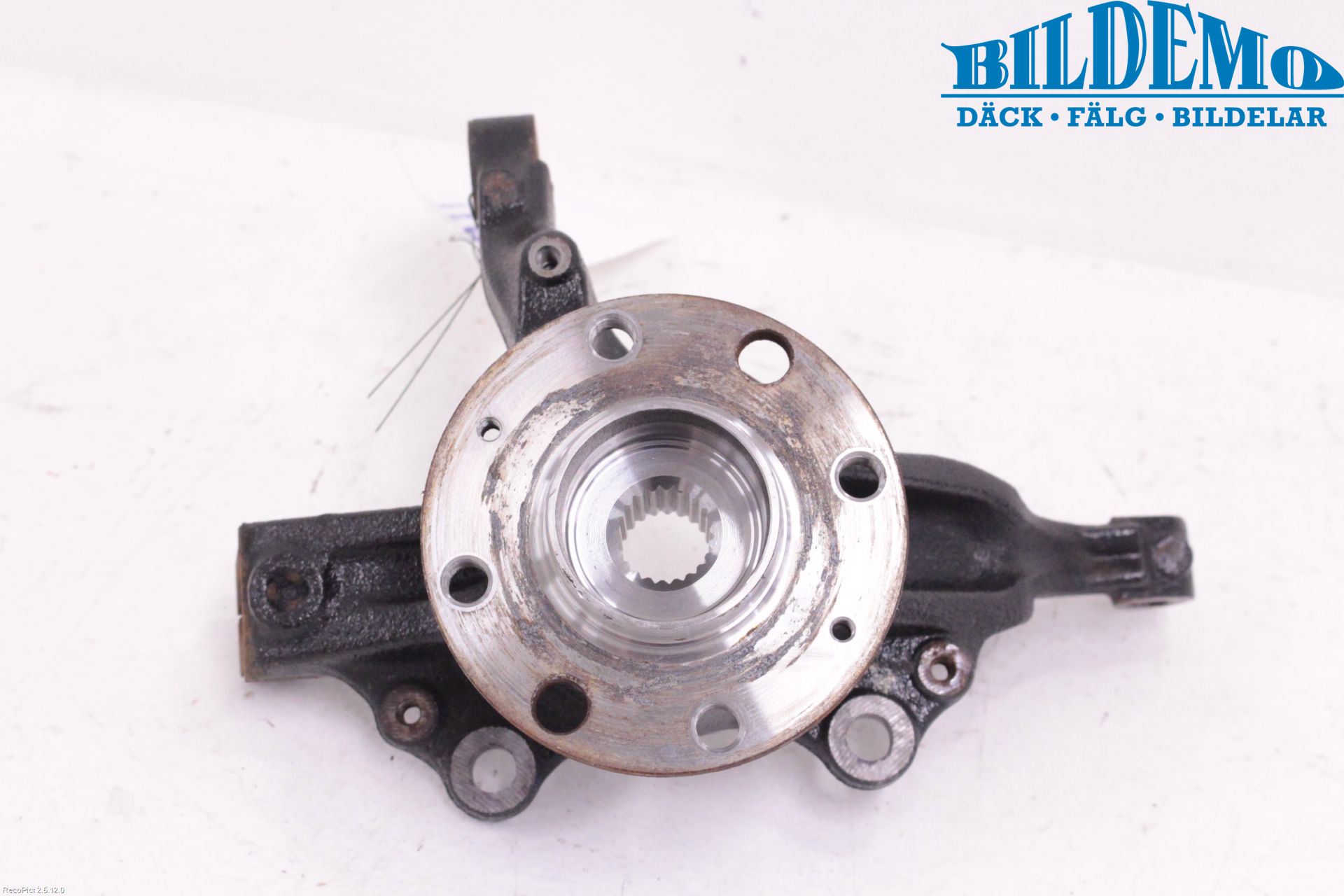 Opel CORSA E 15-19 Spindel Vf