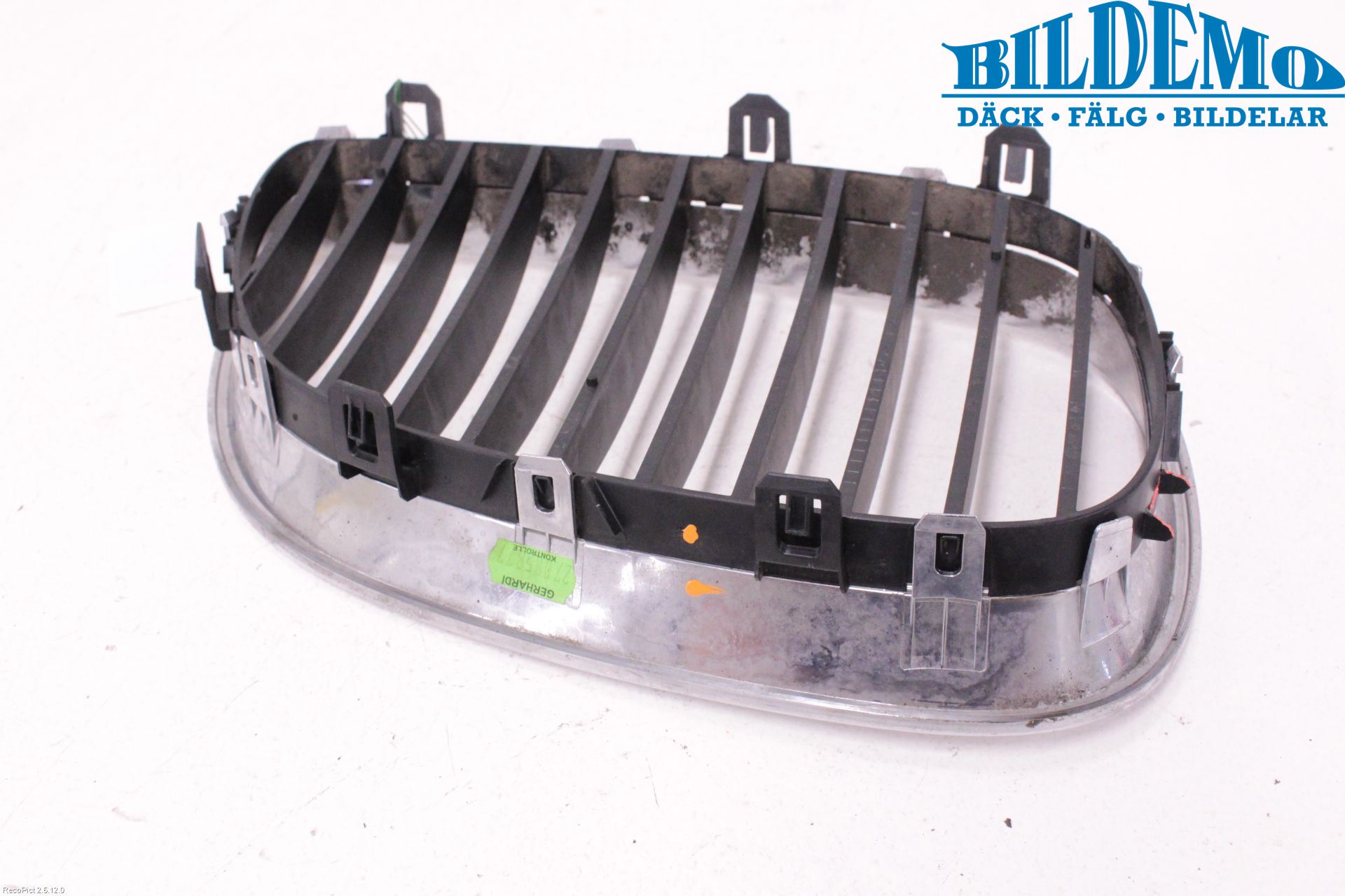 BMW 5 E60/61 Sed/Tou 02-10 Grilldel Venstre