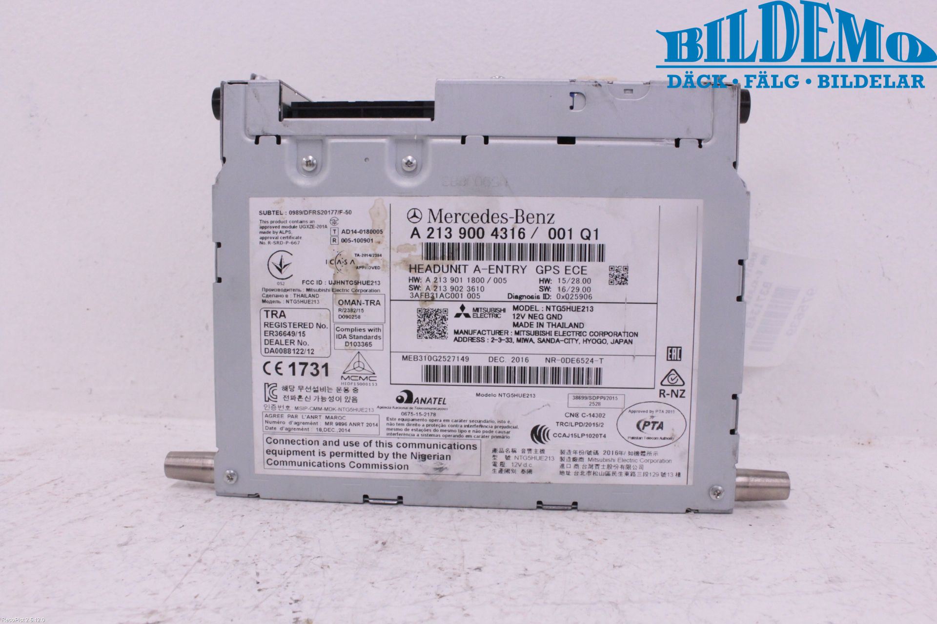 Mercedes-Benz MB E-KLASS (W213) 16-23 Stereo Radio Med Cd