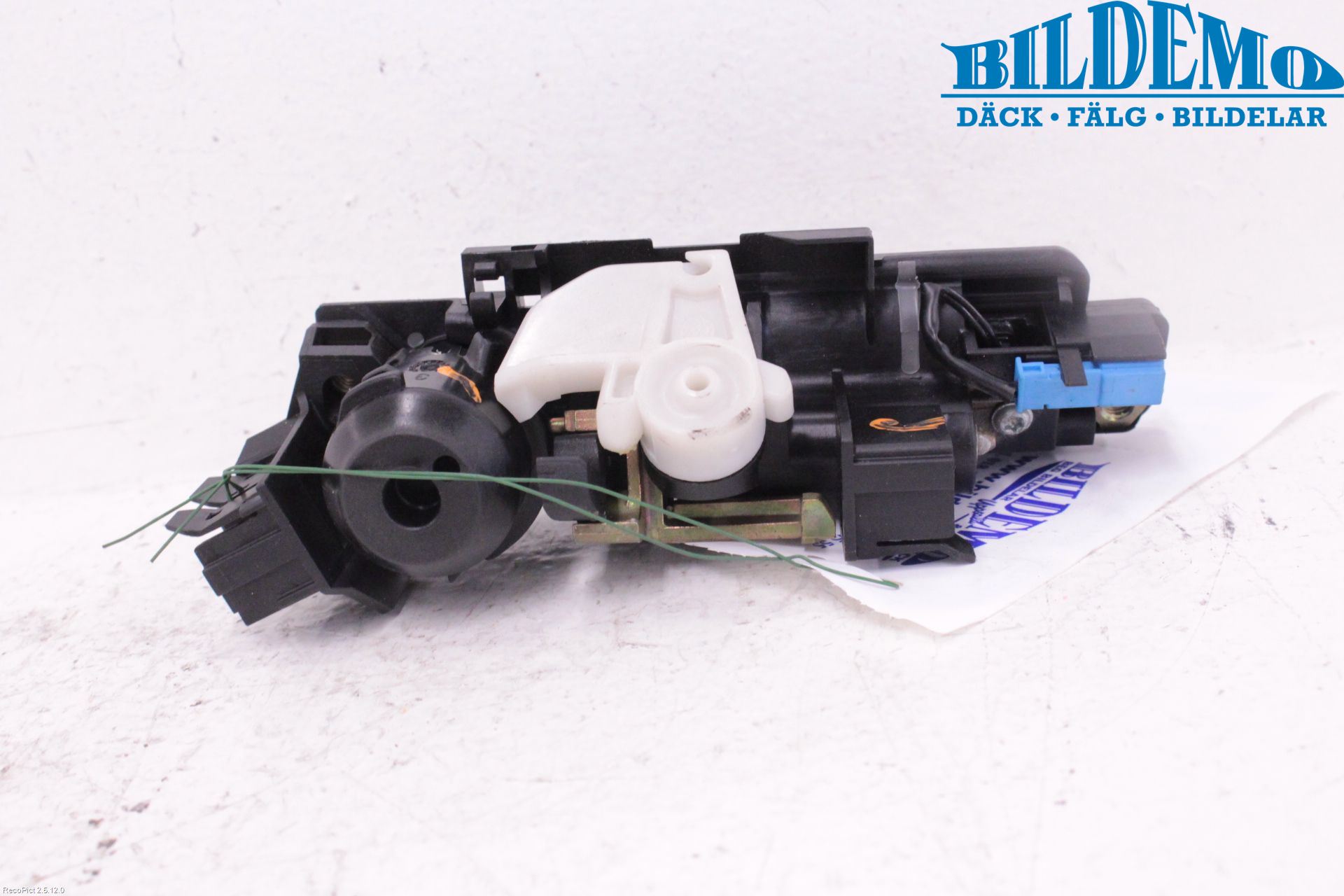 Mercedes-Benz MB CLS (C219) 03-11 Bakluke Handtak Ytre