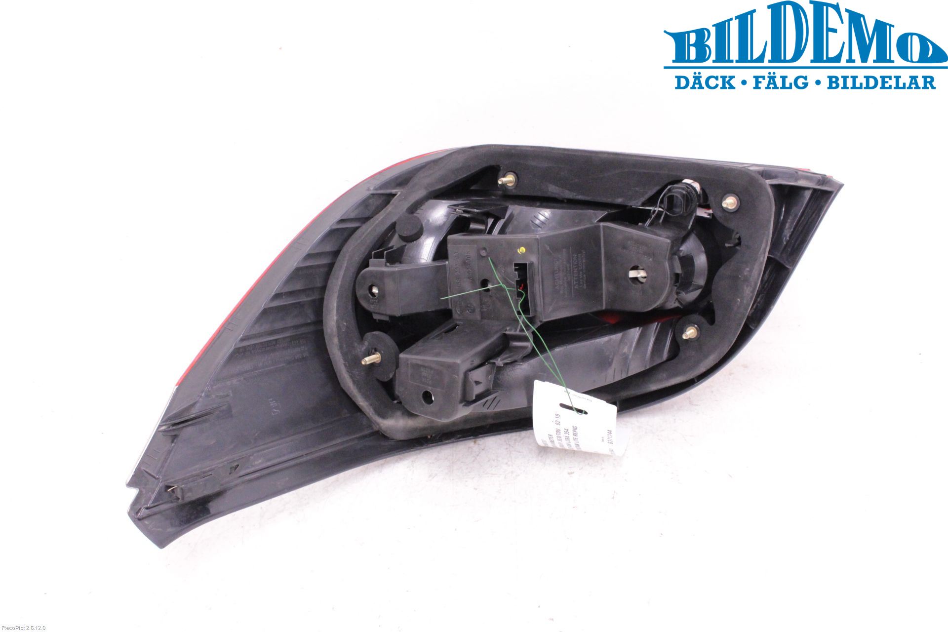 BMW 5 E60/61 Sed/Tou 02-10 Baklykt Venstre